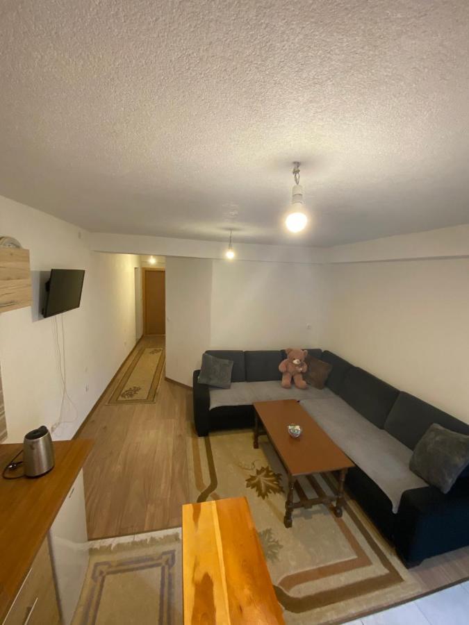 Seno Apartman *